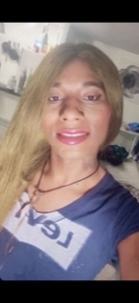 Rosestar1 onlyfans leaked.