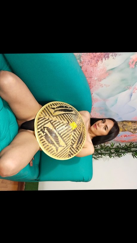 Dayana cass feet onlyfans