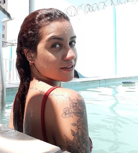 Baby Lunna onlyfans nude pics