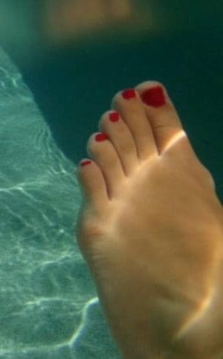 Little Feet nudes onlyfans leaked