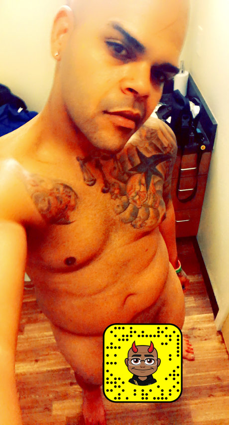 Infraganti23 is on onlyfans