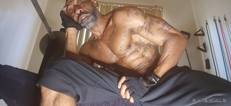 MASTERMO u1434689 naked onlyfans leak