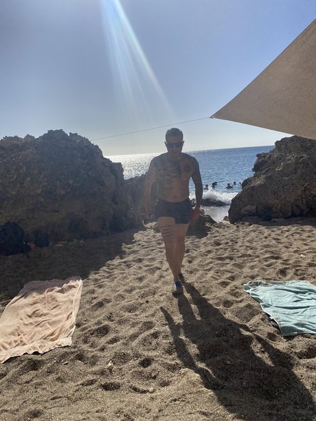 Christian Ceja onlyfans model photos