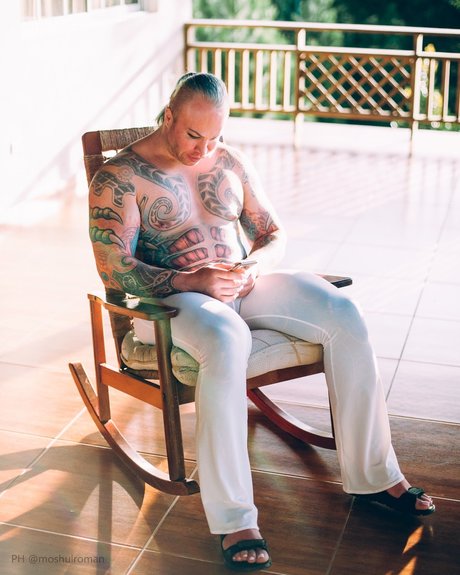 sashashpakofficial onlyfans naked