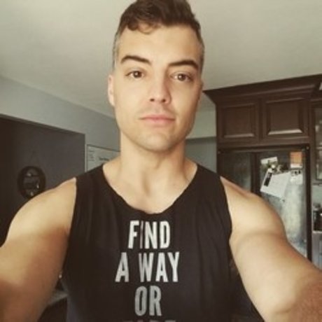 Max Hughes onlyfans leaked pictures