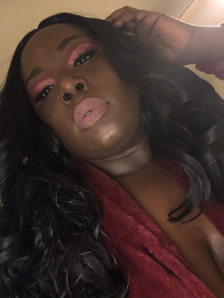 Kiki Kotton onlyfans leaked tits