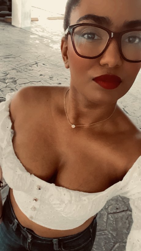 Stephanie Santana onlyfans naked pics