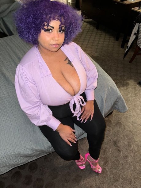 Violet Kitten onlyfans leaked pics