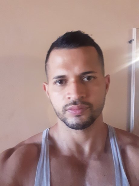 Michael Tenorio onlyfans leaks