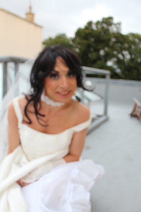 La Runaway Bride onlyfans leak new