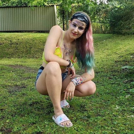 Ravebae709 nude onlyfans