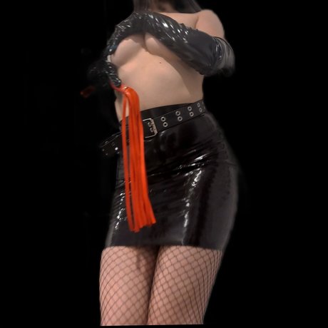 MISTRESS BELLATRIX onlyfans porn leaked