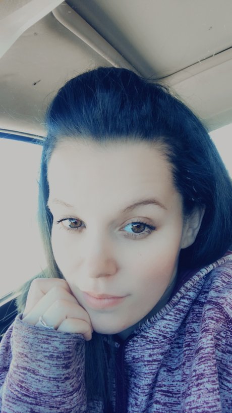 1993queen onlyfans porno