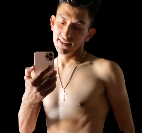 Adolfo A G only fans