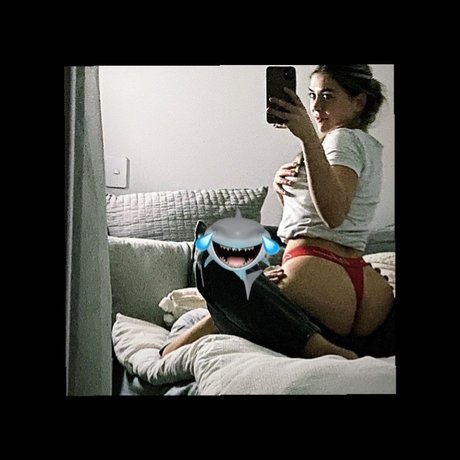 Senalsenay desnuda onlyfans