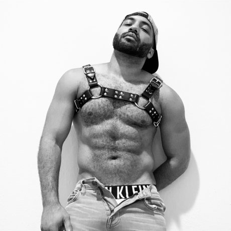 Varsity naked on onlyfans