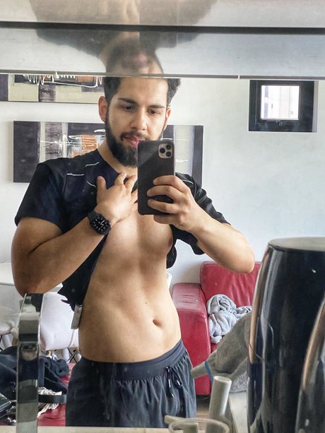 Saucy Dude VIP sextape onlyfans