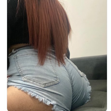 Yuliethaa feet onlyfans