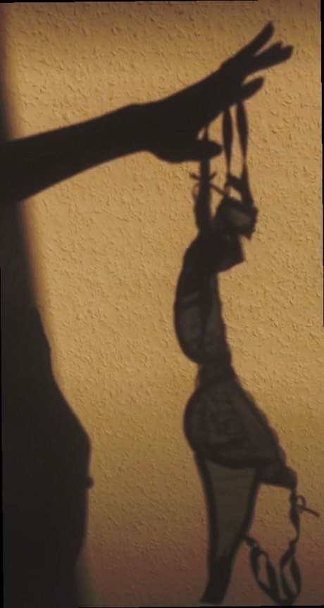 Cutie girl for you_ onlyfans topless