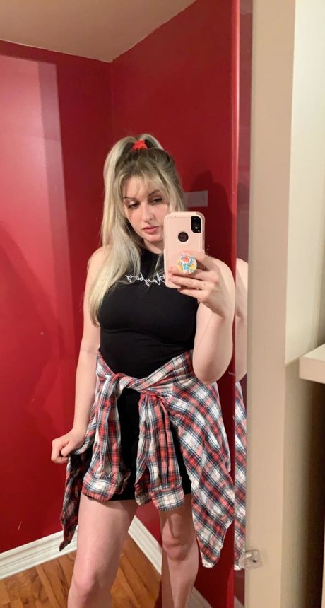 Lucy banks onlyfans keak