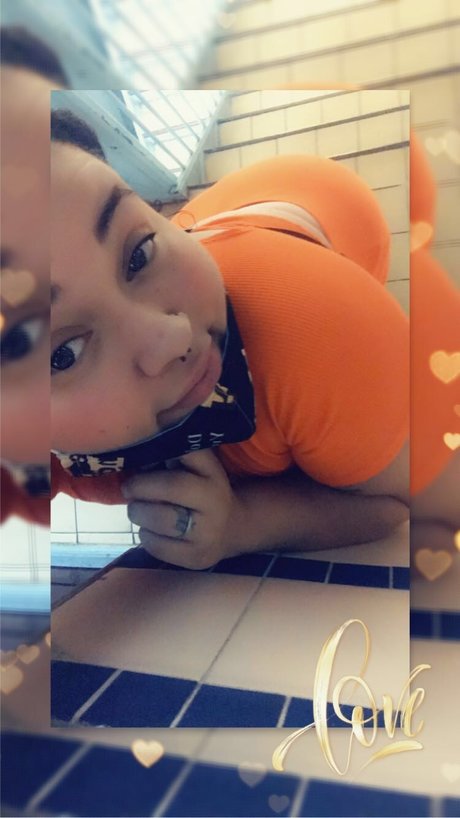 Sneaky Smoove onlyfans leaked nude