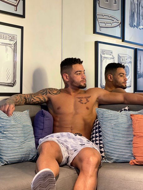 Yuri Lion onlyfans leaks