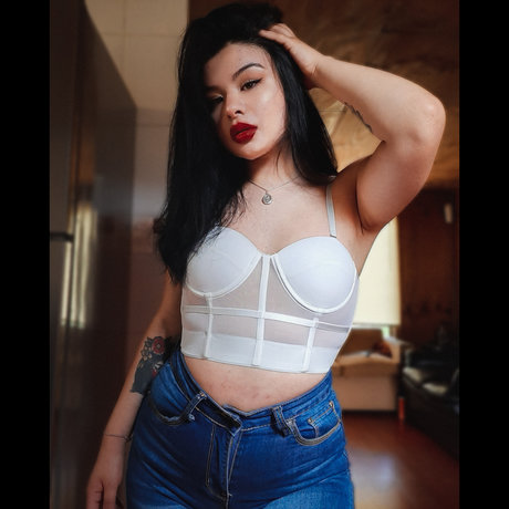 Monserrat Garrido only fans