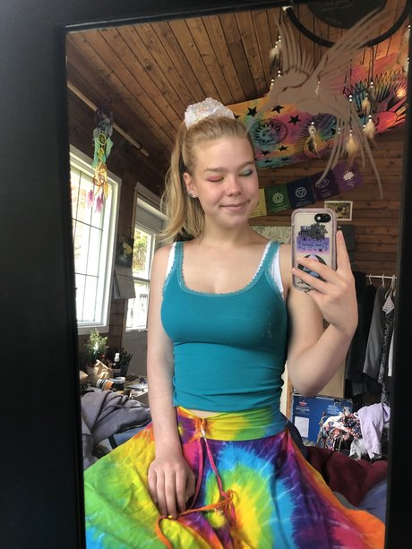 Charlotte Aria onlyfans leaks