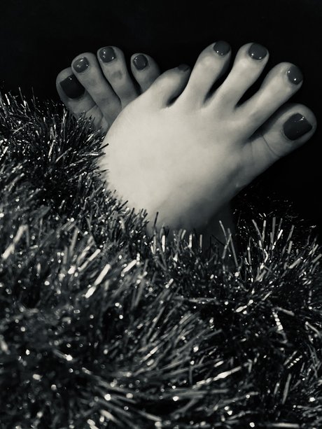 MissFootDrip onlyfans content