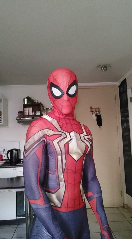 Arol naked only fans