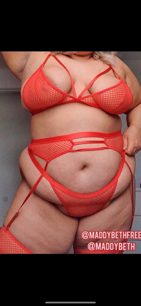 BRITISH BBW_ naked onlyfans pics