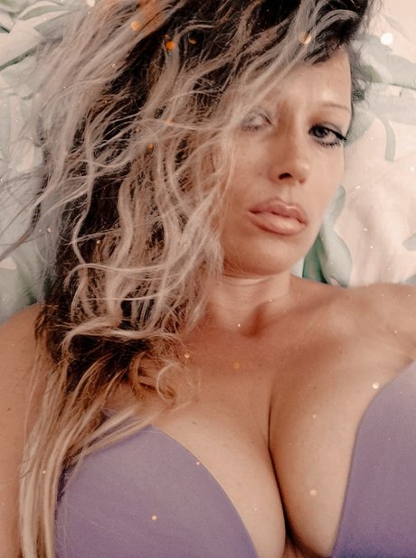 Julia glance onlyfans sextape