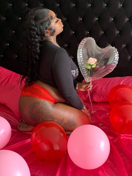 LuuhTee onlyfans content leaked