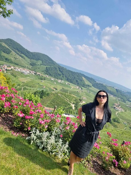 Zeny2 1 feet onlyfans