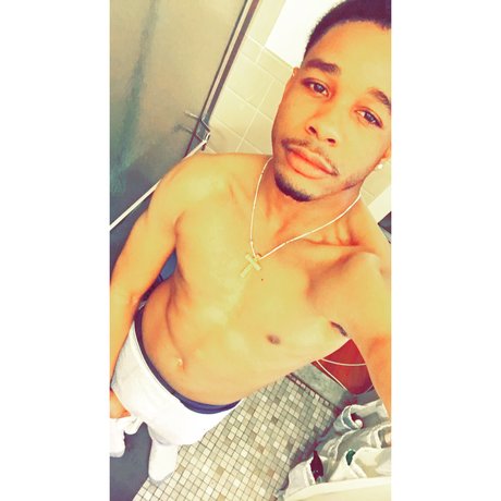 lilricaniggaa0009 onlyfans nude content