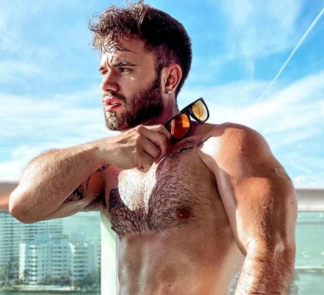 Lowi onlyfans public photos