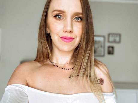 Marta Detmer onlyfans leaked