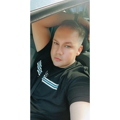 Jason Davies naked onlyfans pics