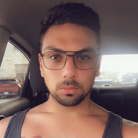 Roel Risqu_ onlyfans desnuda