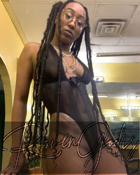 Raven Godis onlyfans nude leaks