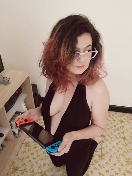 Lilith Usagi topless onlyfans