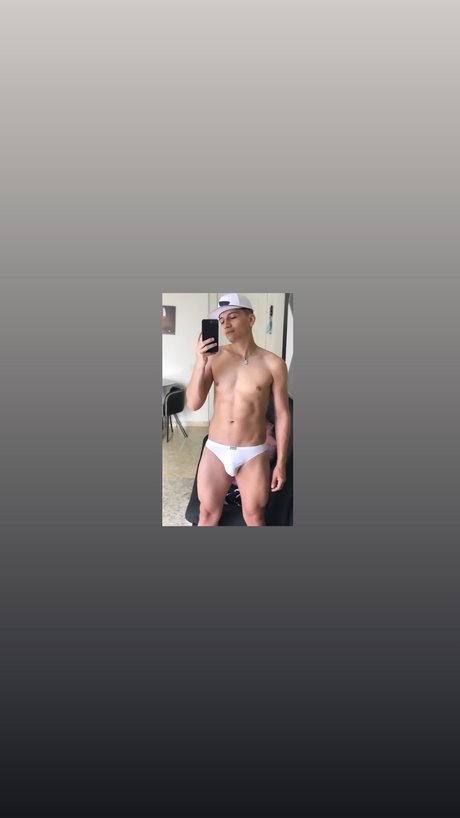 Andr s Felipe Vargas Cardona naked onlyfans leaks