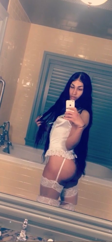 Ivy Nicole onlyfans strip