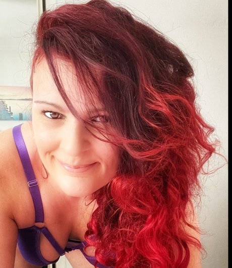 Ellie west is on onlyfans