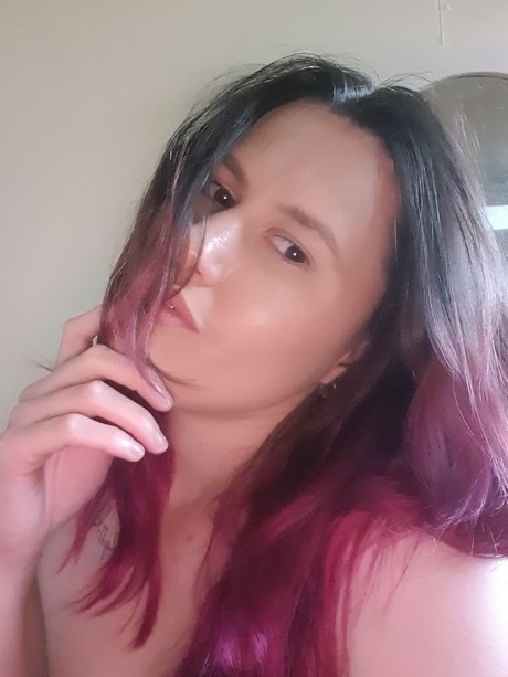 Livy Lou onlyfans topless