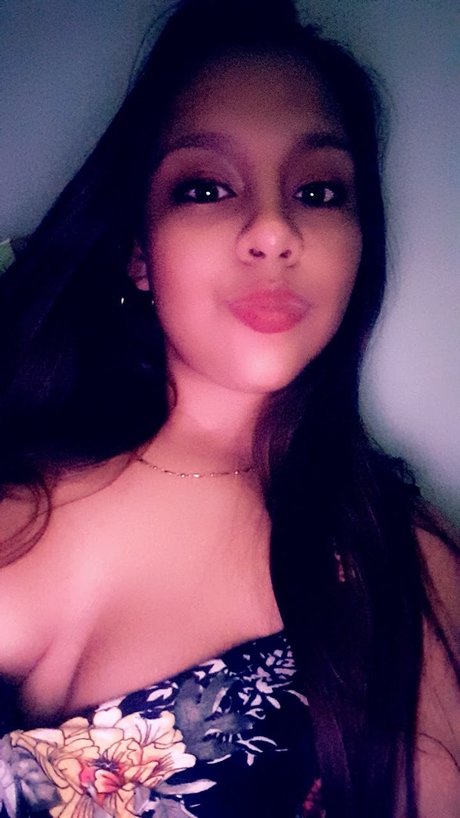 camila correa carvajal onlyfans nude leaks