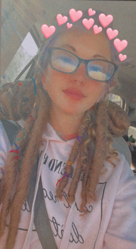 Hoopin Hippie onlyfans topless