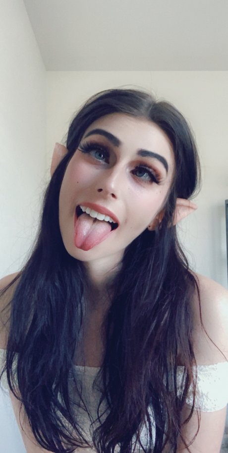 Savana Ray only fans review