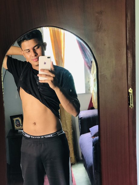 Edgardo Reyes only fans review