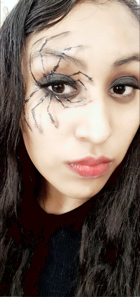 Linda Saldivar leaked only fans